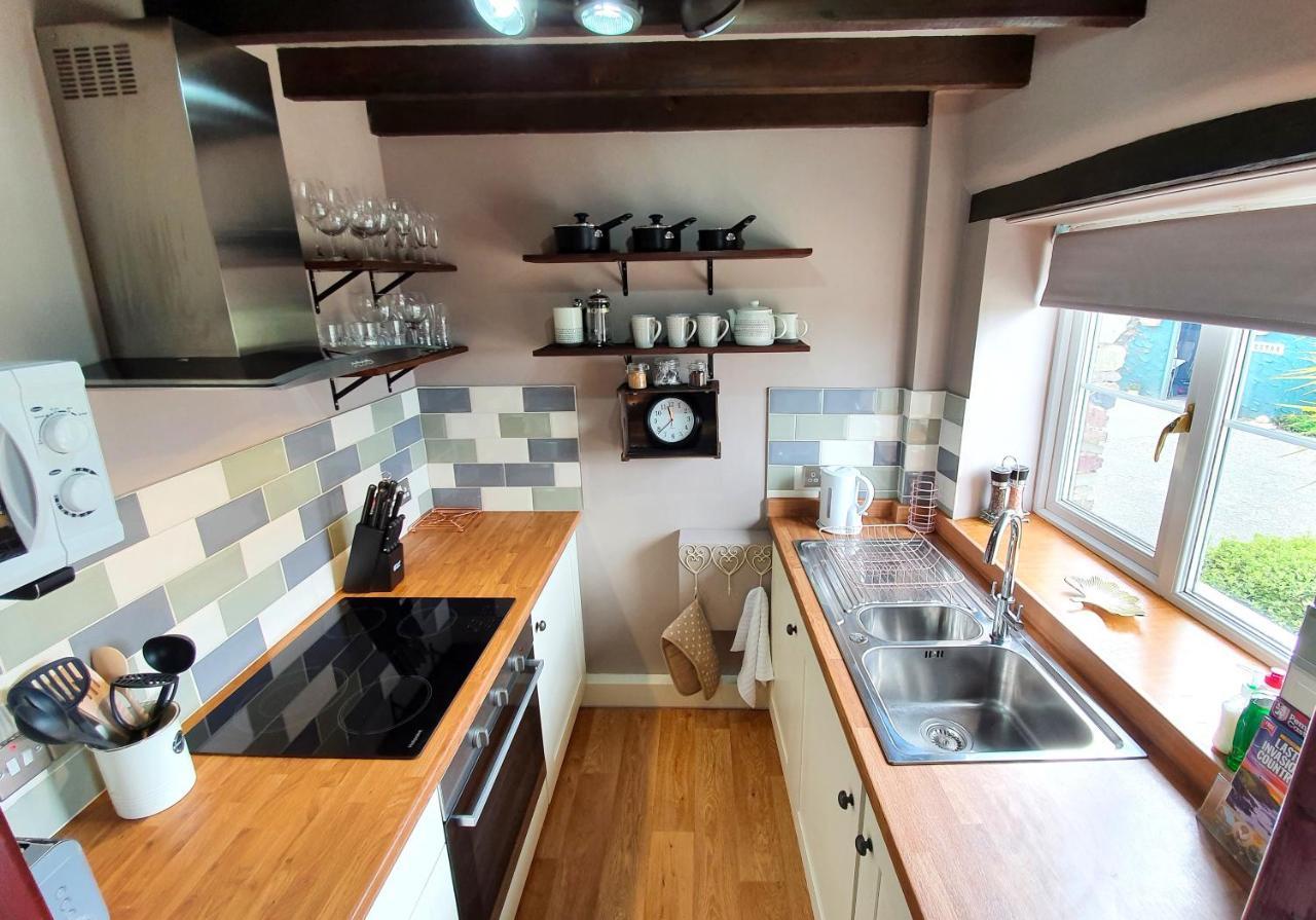 Stable Cottage Нарбърт Екстериор снимка